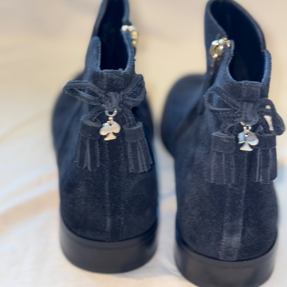 Kate Spade | Black Leather/Suede Chelsea Boots with Tassels | Wmns Sz 9.5B US